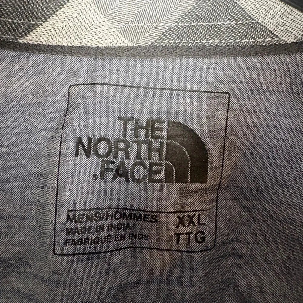 The North Face Mens XXL Black White Buffalo Plaid Short Sleeve Button Up Shirt